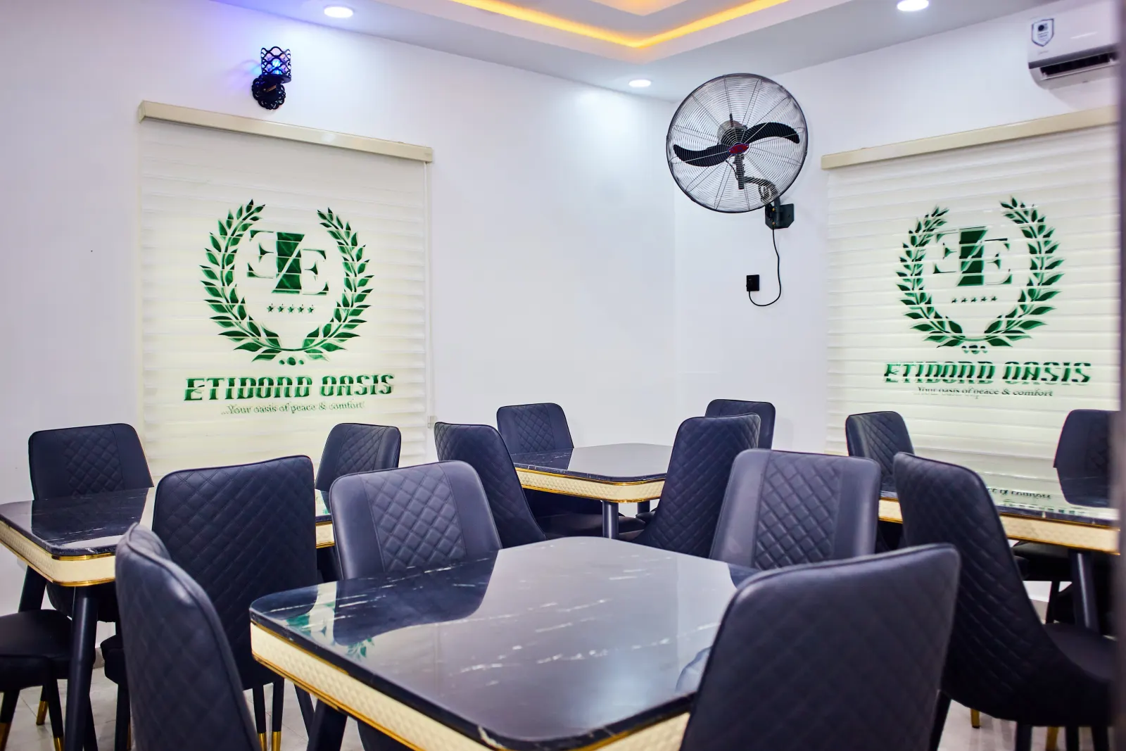 ETIDOND OASIS restaurant