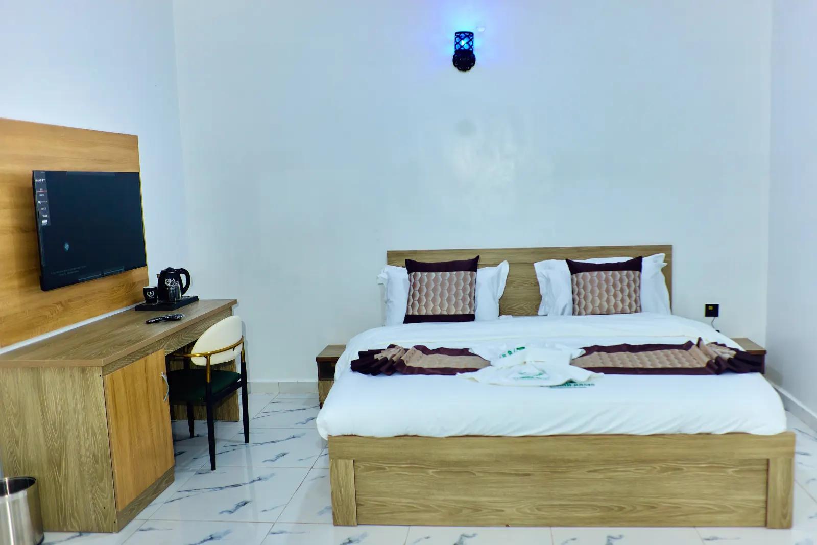Deluxe Rooms