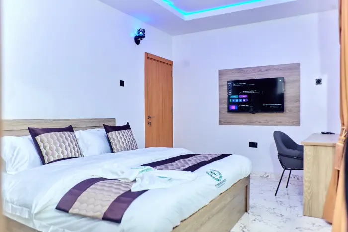 Serviced Apartments