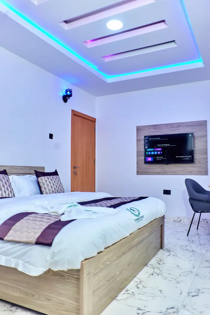 Serviced Apartments