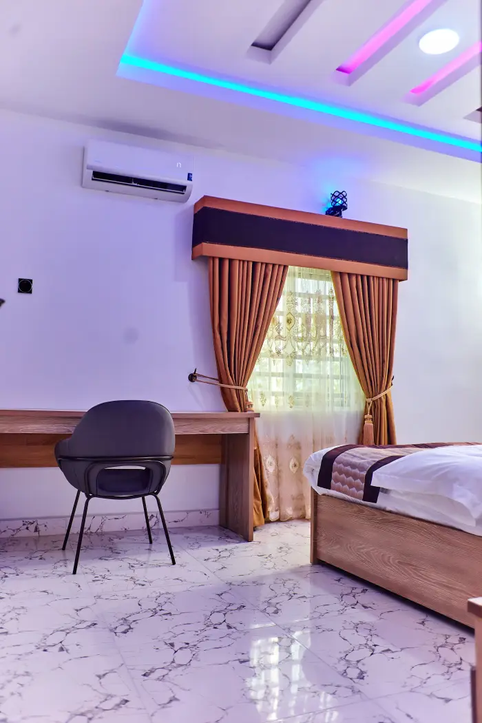 Serviced Apartments