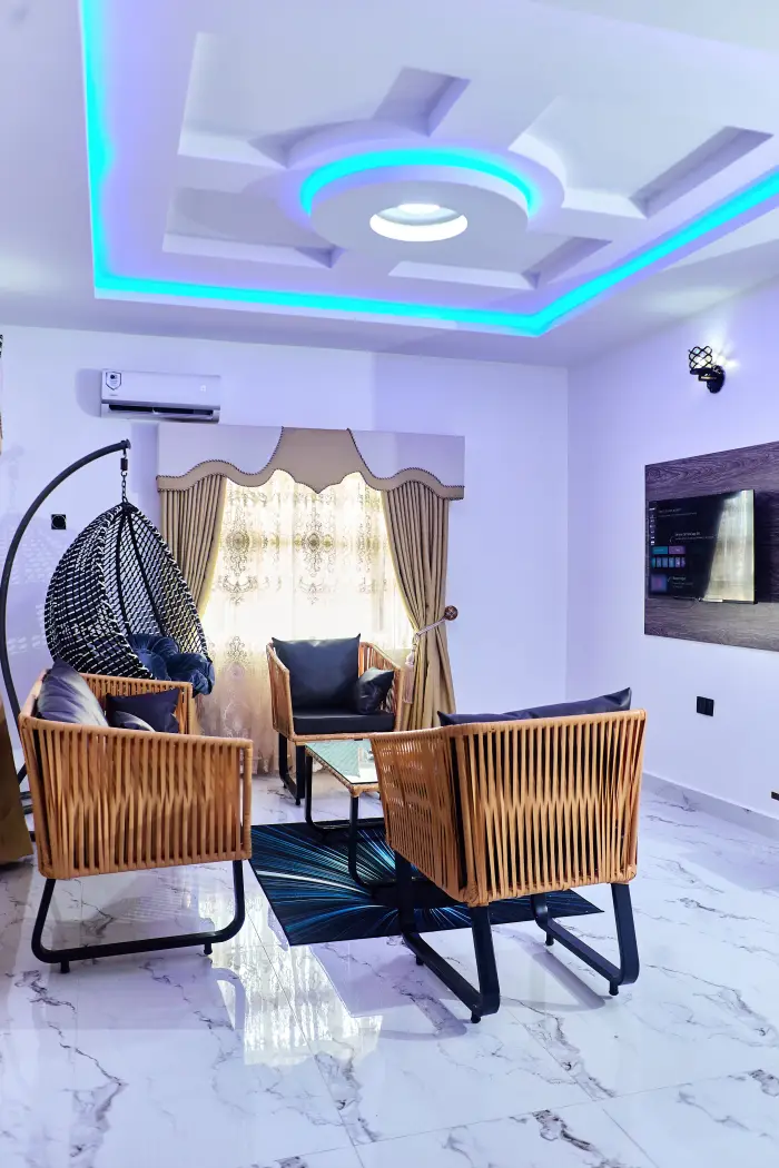 Serviced Apartments